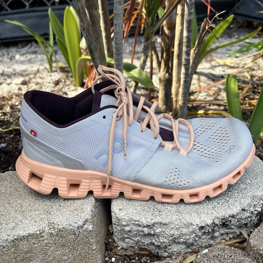 On Running Cloud X Silver Almond 40.99699 Women's Size 8 Running Walking